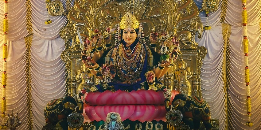 A picture of Masani Amman Temple, an essential spot for religious people in Hinduism.