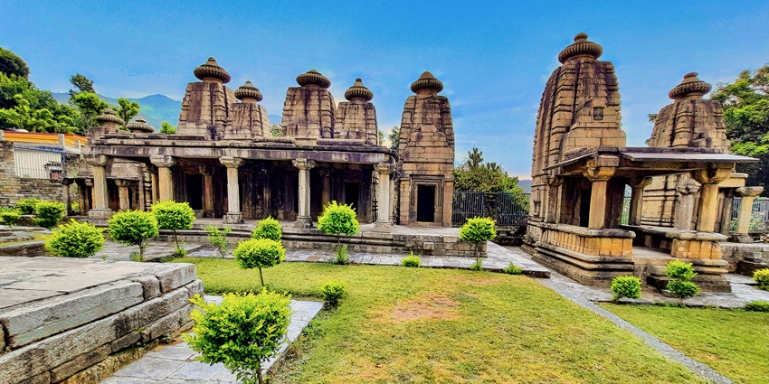Inside the courtyard of Sitabani Temple, with the clear blue sky in the background.