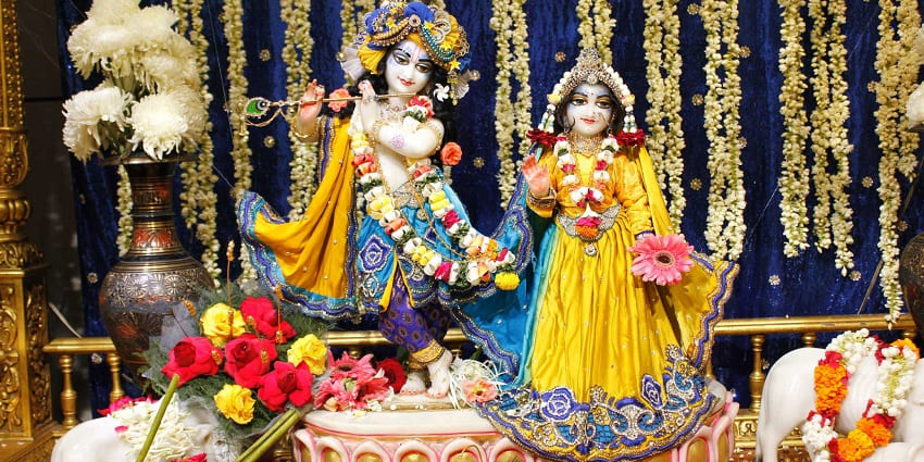 Radhika Raman Temple, one of the best places near Nidhivan temple, is renowned for its divine ambience.