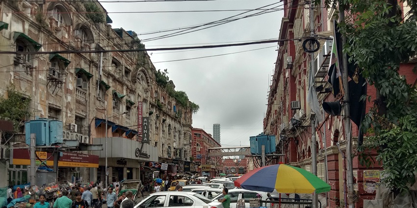 Rajhat New Market is one of the most lively places to visit in Hooghly in West Bengal