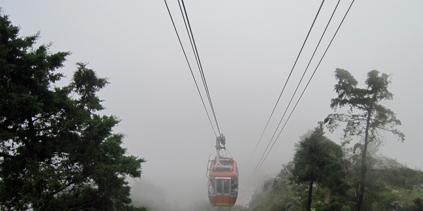 Ropeway riding in Rangit Valley over the hills– one of the best things to do in Darjeeling