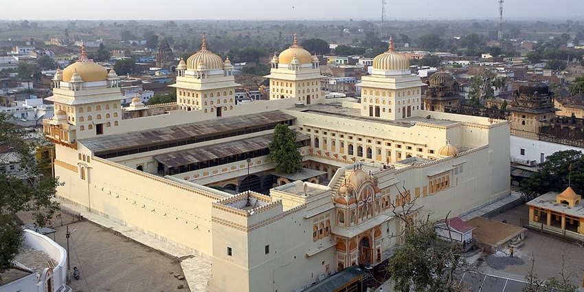 A beautifully restored view of Rani Mahal, Jhansi.