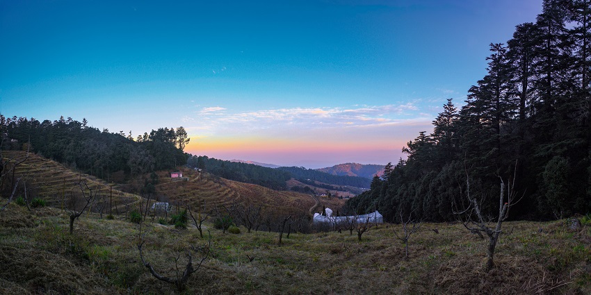 Hues of colours in the sky at beautiful Ranikhet, an Offbeat place near Nainital