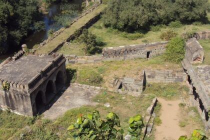 Ranjankudi Fort, the historical site showcasing 17th-century architectural brilliance.