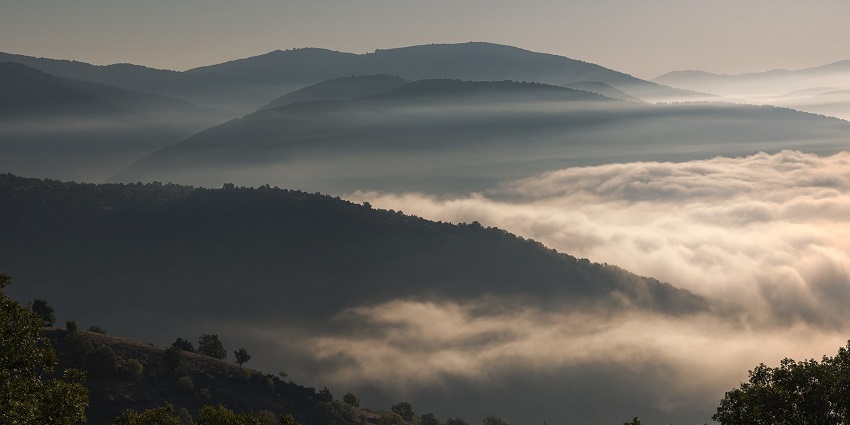 Unwind at scenic viewpoints for spectacular views.