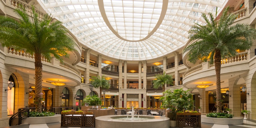 The best shopping malls in Madurai for groceries, electronics, and everyday essentials.