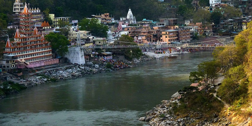 The best places to visit in Uttarakhand include Rishikesh offering spiritual experiences