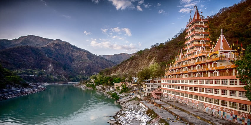 Spiritual city on the Ganges, famous for yoga and meditation.