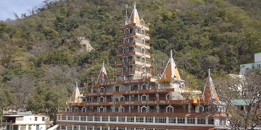 Rishikesh is a popular tourist attraction due to its neutral beauty and holy sites.