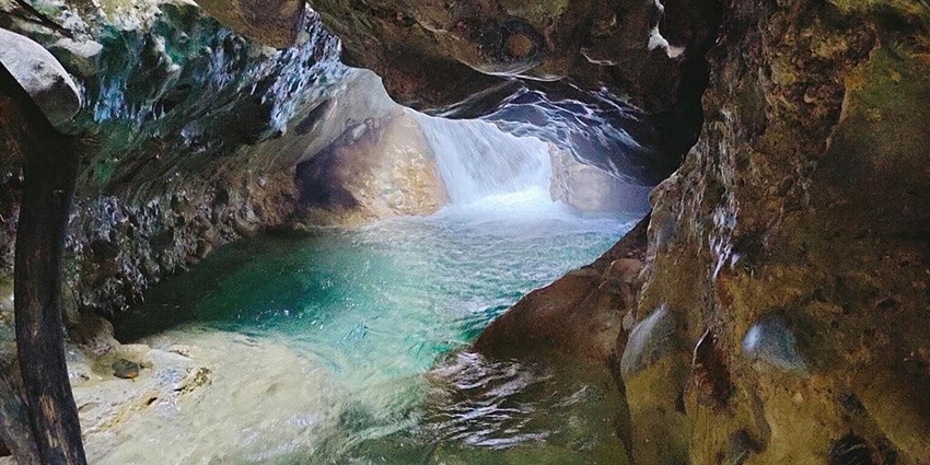 Water flowing through Robber’s cave.