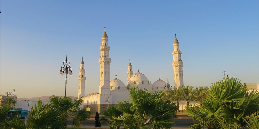 Rudrapur City Mosque is one of the famous spots in Rudrapur among locals.