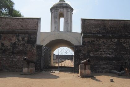 Sadras Dutch Fort, the historic site showcasing colonial architecture and heritage