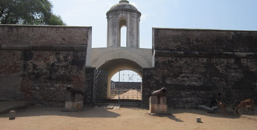 Sadras Dutch Fort, the historic site showcasing colonial architecture and heritage