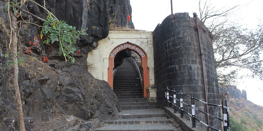 Forts in Satara are known for their spiritual significance and beauty
