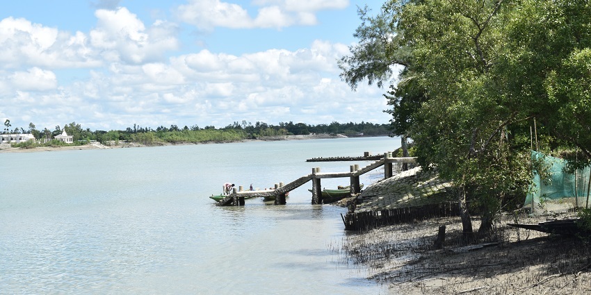 Sajnekhali is a fascinating stop among the top destinations in West Bengal for travellers.