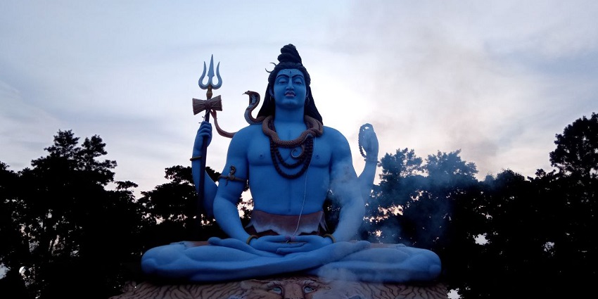 Sankara Rameswaram Temple for the devotees of lord shiva near Mutharamman Temple.