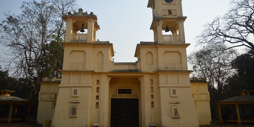 Explore Shantiniketan, one of the best places to visit near Kolkata for a weekend