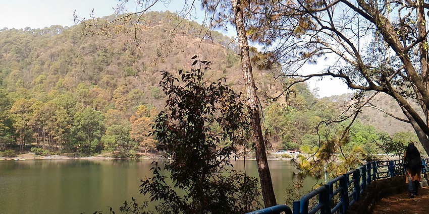 A view of a beautiful group of lakes surrounded by forests and hills in Uttarakhand.