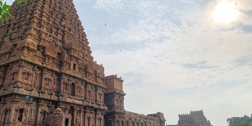 Immerse yourself in the sacred ambience of Arulmigu Subramanyar Thirukoil Temple, one of the things to do in Pollachi.