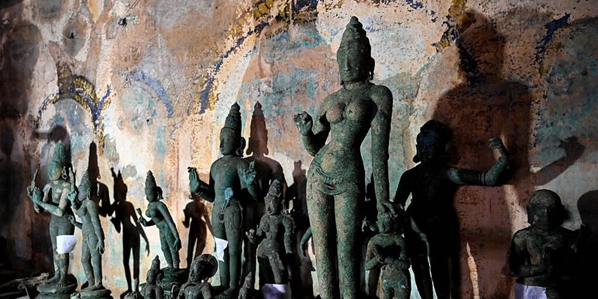 The recently unearthed Chola period statues in Seerkazhi Sattainadhar Temple.