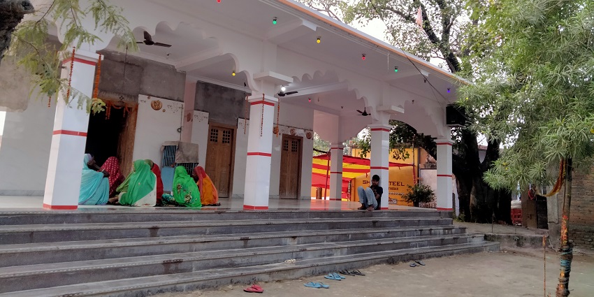 Seek the blessing of Krishna by visiting Bankey Bihari near Prem Temple.