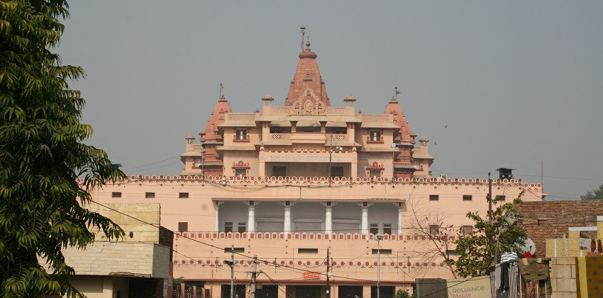 This temple in Uttar Pradesh represents the spot where Lord Krishna was born.
