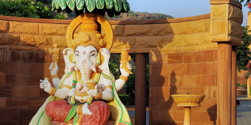 A religious visit to Shri Vinayak Temple which is one of the temples in Noida, Uttar Pradesh.