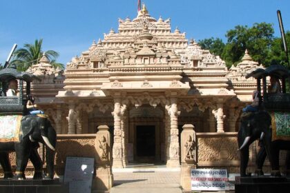 Siddeshwara Temple at Chitradurga Fort, featuring historic stone architecture and carvings.