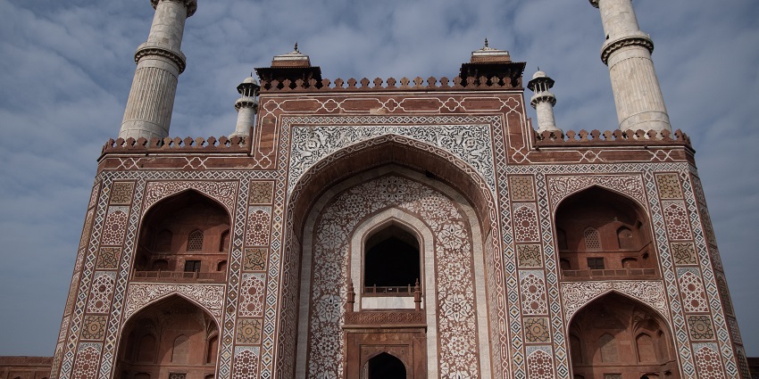 A picture of the intricate Mughal architecture of Akbar's Tomb near Agra.
