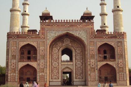 View of the magnificent Sikandra Fort with the clear blue sky in the backdrop