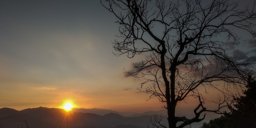 Witness such stunning sunsets in Sitla near Bhalu Gaad Waterfalls