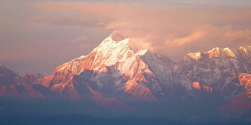 Places for Pangot trip include breathtaking Himalayan views and snowy landscapes.