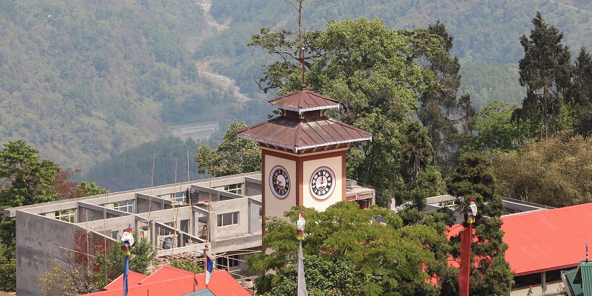 Enjoy the serene hill station of Kalimpong, a beautiful hill station in West Bengal.