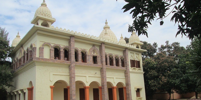 Sri Ramakrishna Math in Antpur, one of the spiritual places to visit in Hooghly