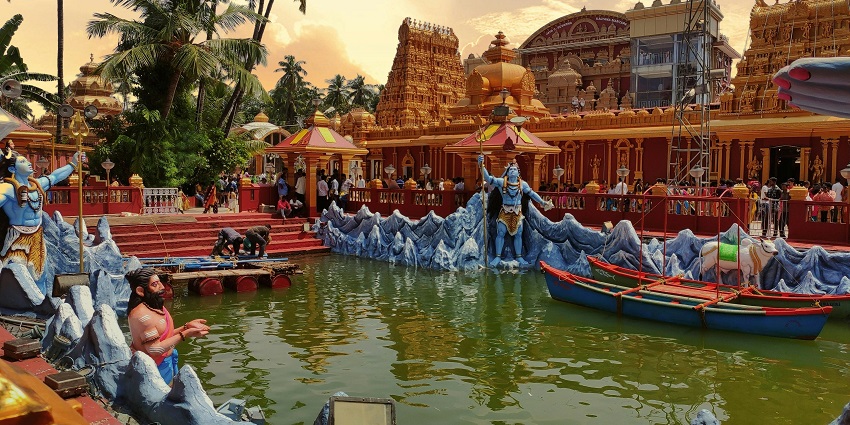 Snapshot of one of the famous temples that is among the best places to visit in Srirangam.