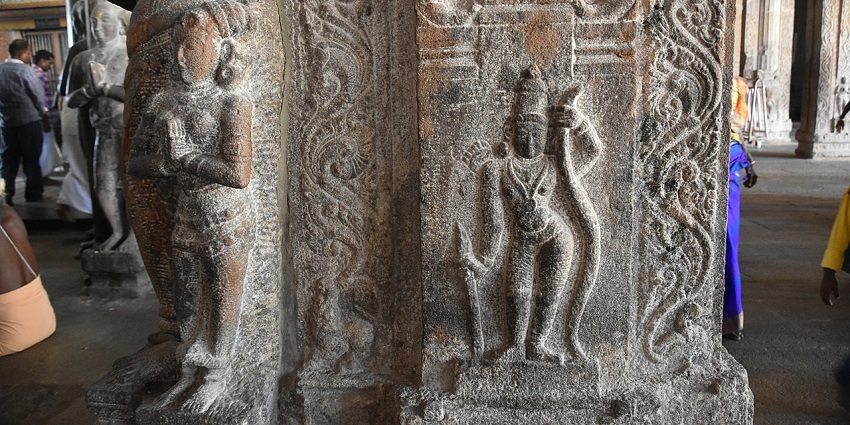 One of the pillars in the Srirangam Ranganathaswamy temple with a carving of the Lord.