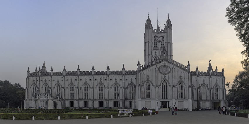 St. Paul's Cathedral is a place to visit in Kolkata and a part of CNI background