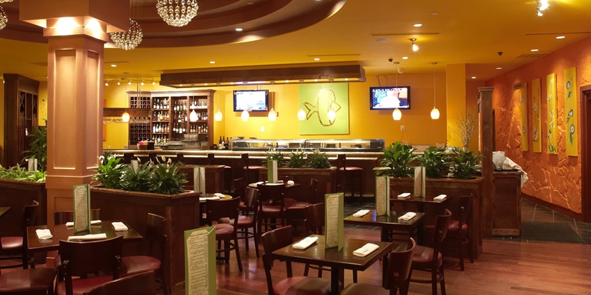 Charming bar known for its cozy ambiance and cocktails.