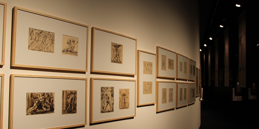 Museum honoring poet Pant, with manuscripts and personal items.
