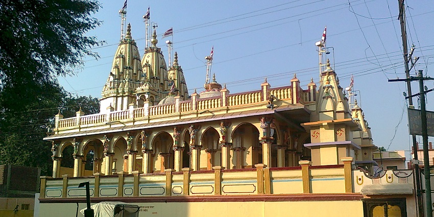 A glimpse of the Swaminarayan Temple exuding old-world charm and quaint designs.
