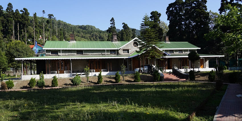 A beautifully restored bungalow in Takdah, West Bengal