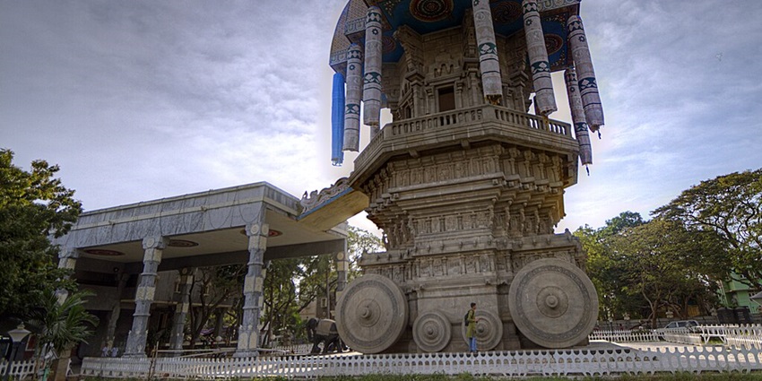 Valluvar Kottam monument, a unique attraction and one of the things to do in Chennai with friends.