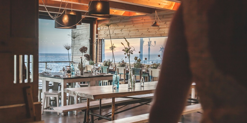 Luxurious ambience inside Tao of Peng, that offering a classy and coastal vibe