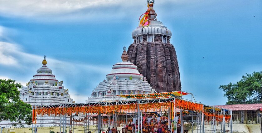 An image of one of the famous temples in Porur Chennai, Tamil Nadu, India.