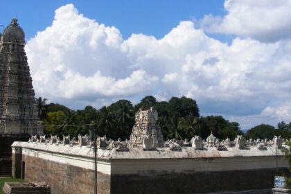 An image of Jalakandeswarar Temple, one of the popular temples located in Vellore in Tamil Nadu.