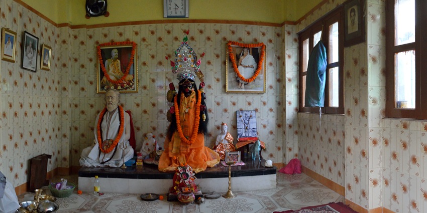 The revered Golghar Kali Mandir is one of the best places to visit in Gorakhpur.