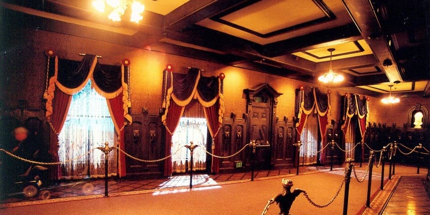 Eerie mansion known for ghost stories and historical significance.