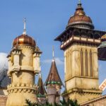 A picture of a theme park in Kolkata showing its fairytale-like architecture