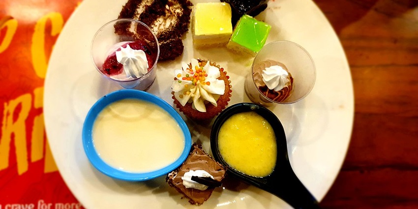 Elegant desserts are a must have after trying out everything else.
