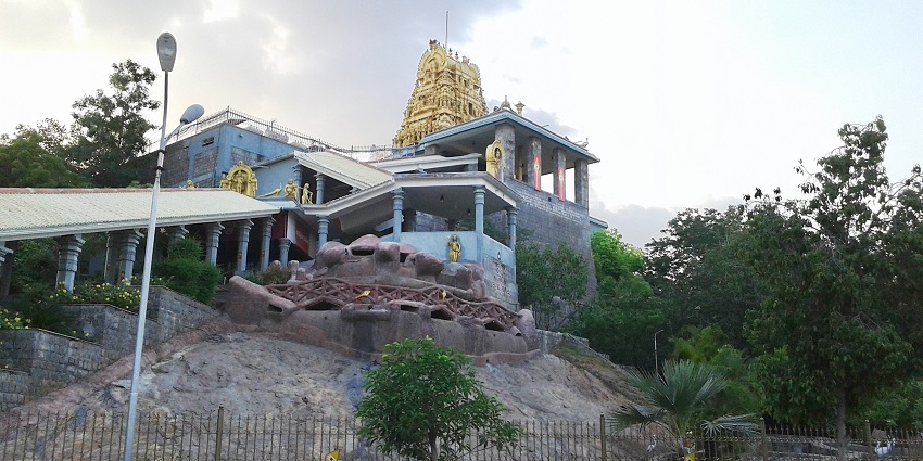 Thindal Murugan Temple in Erode with ornate gopuram adorned with colourful statues.
Viewers of this file can see comments and suggestions